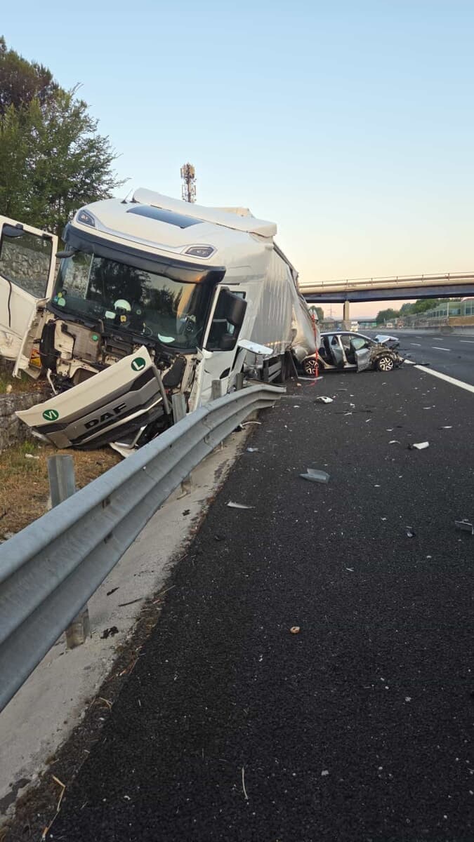 Incidente tra tir e auto sull’A1 tra Ceprano e Pontecorvo: due feriti gravi