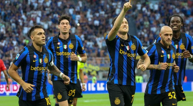  Inter-Monza 4-1, le pagelle: Pio Esposito (8) una magia di tacco, Diouf (7) due assist. Varela (6,5) spaventa San Siro 