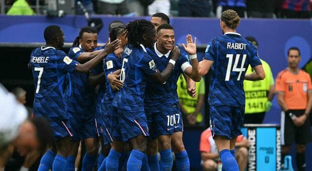  Francia-Iraq 3-0 dopo i fulmini, le pagelle: Mbappè risponde a Messi, Konè pericoloso, i dribbling di Dembelè 