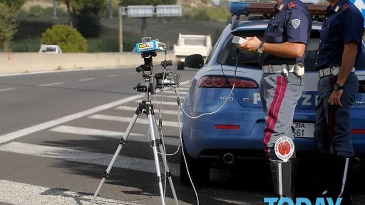 Autovelox nel Lazio dal 22 al 28 giugno: controlli anche a Frosinone, ecco date e strade interessate