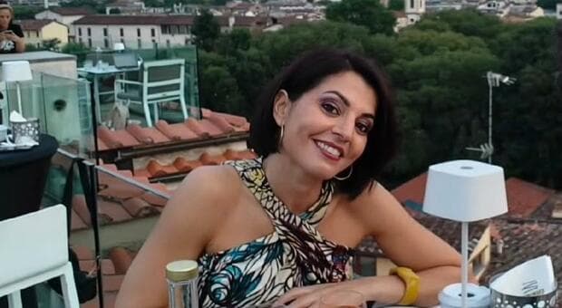  Lorena Isceri, l'autopsia: gettata dal viadotto quando era ancora in vita. Vella l?avrebbe prima stordita 