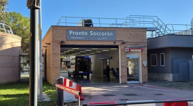  Difende il figlio nella lite, colpito da un pugno da un 19enne: in coma Diomede Barchiese (papà di 50 anni) 