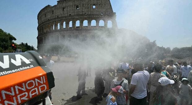  Caldo, temperature in aumento oggi e domani: picco in arrivo. Boom di accessi
nei pronto soccorso: +15%. In Francia muore un bimbo 