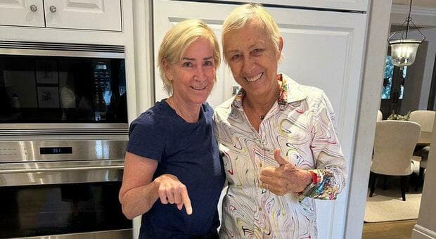  Chris Evert: «Il cancro alle ovaie è tornato per la terza volta, torno a fare la chemio». La leggenda del tennis e la malattia 