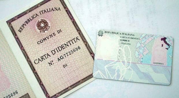  Carta d'identità cartacea provvisoria per l'espatrio per chi non ha la Cie, ma in alcuni Paesi potrebbero non accettarla 