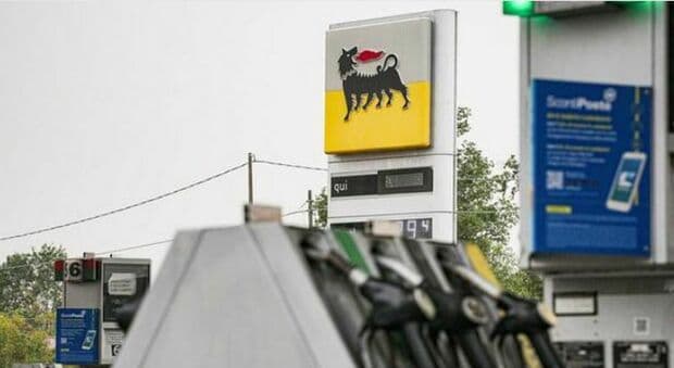  Carburanti, tetto al prezzo: la mappa delle stazioni Eni con lo sconto in Italia: oltre 4mila, come trovare quella più vicina 