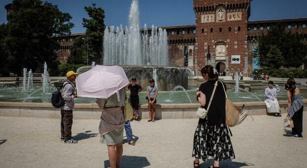  Caldo, la dottoressa Ruggieri: «Già saliti gli accessi ai pronto soccorso. Ecco i sintomi dei colpi di calore, anche i giovani a rischio» 
