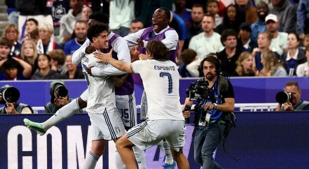  Francia-Italia 1-1, le pagelle: Bastoni (7,5) ancora decisivo, Kayode (7) si conferma, Olise (7,5) una perla, Donnarumma (8) fenomenale 