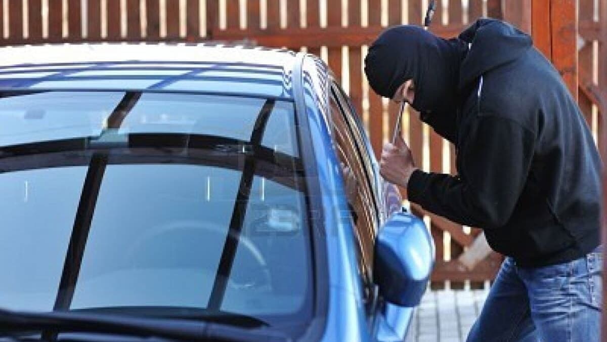 Auto rubate a Frosinone e nel Lazio: ecco i modelli più rubati e i consigli per evitare il furto