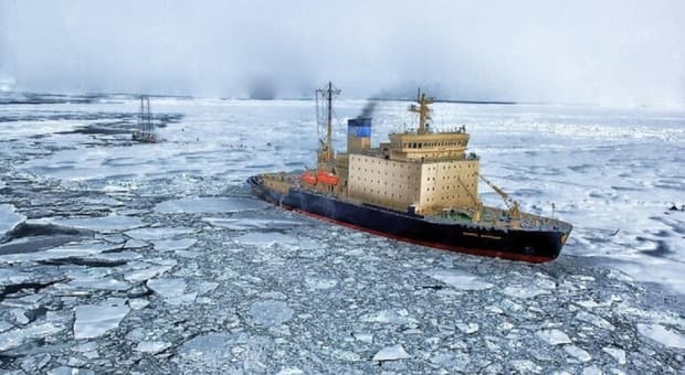  Artico, la minaccia russa spinge l'Islanda (unico paese Nato senza esercito) ad armarsi: il piano per reclutare 44mila soldati 