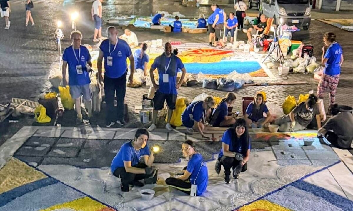 La Pro Loco di Serrone protagonista all'Infiorata Storica di Roma