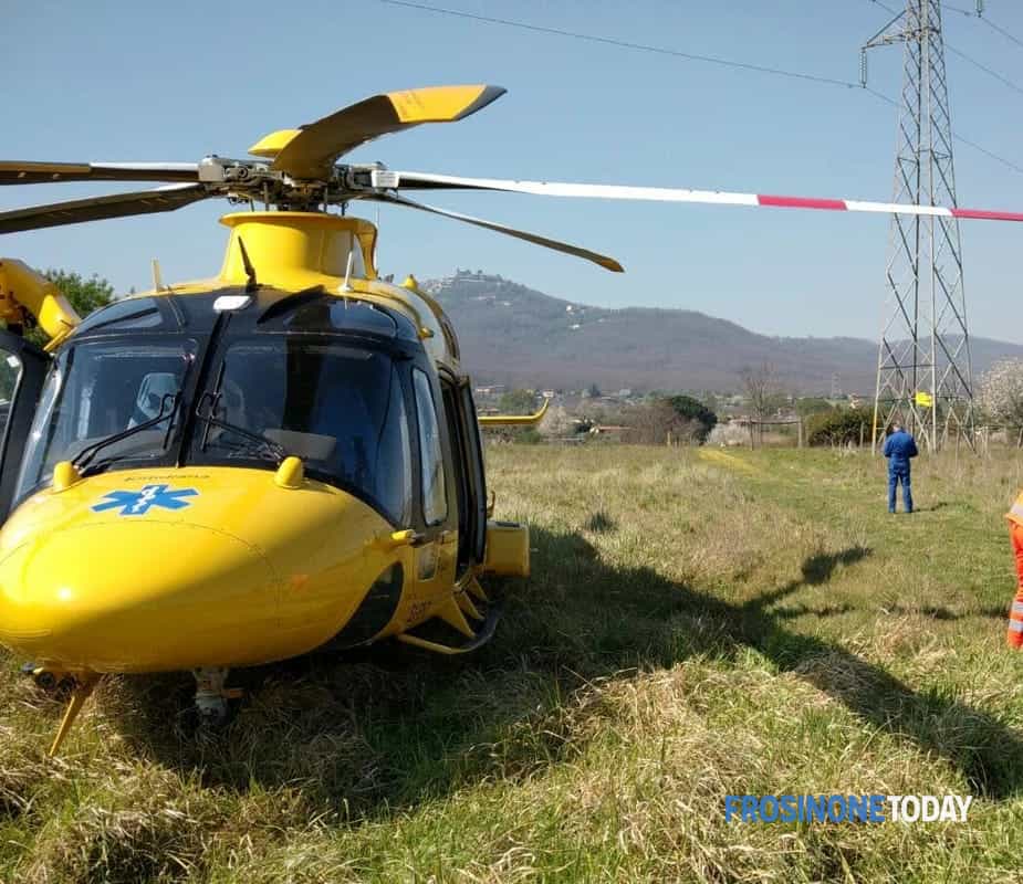 Grave incidente sulla Statale 630 Formia-Cassino: centauro trasferito a Roma in eliambulanza
