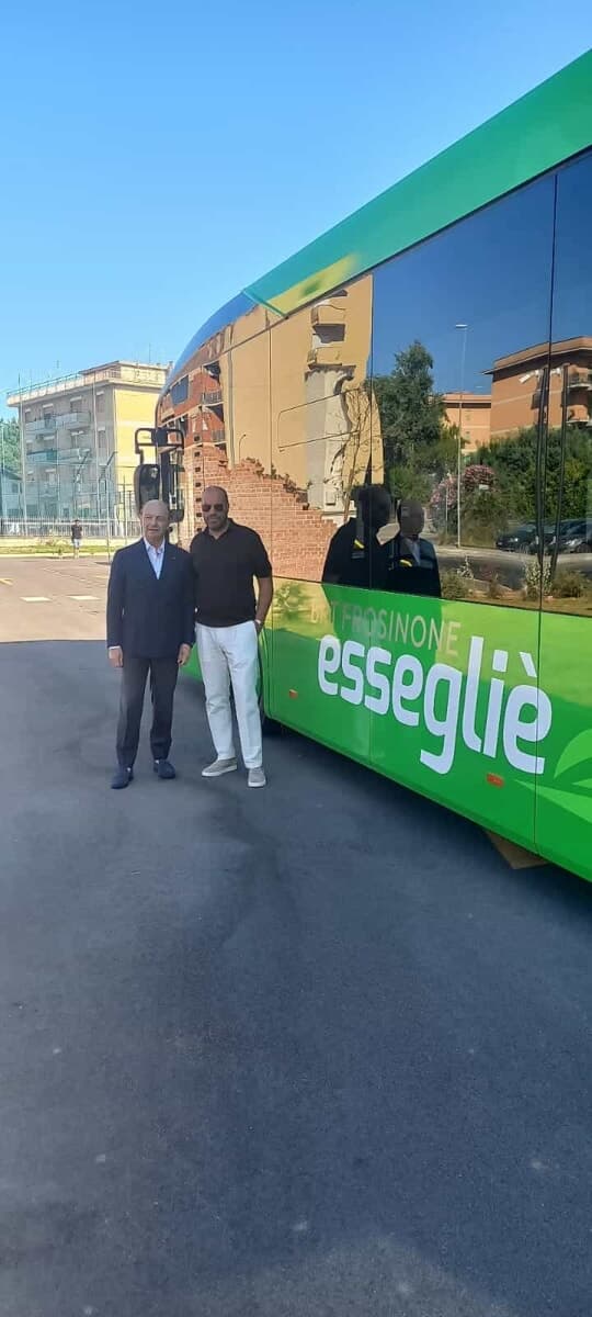 Frosinone, il BRT è pronto a partire: al via il pre-esercizio con i primi bus in strada