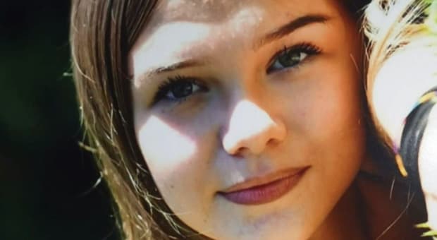  Omicidio Aurora Tila, riduzione della pena per l'ex fidanzato. La mamma: «Sentenze fatte alla leggera. Intervenga Meloni» 