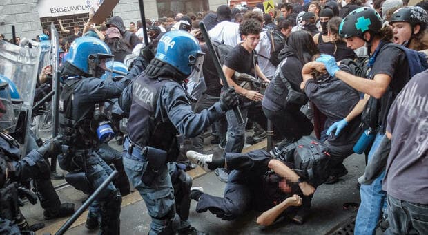  Scontri a Milano, Meloni: «Ogni reticenza sulle violenze di piazza diventa giustificazione». Tajani: «Inaccettabile chi dall'opposizione soffia sul fuoco» 