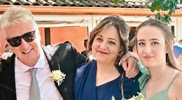  «Maxi-dosi ma si potevano salvare»: madre e figlia morte per la ricina,
il veleno era nel cibo o nell?acqua 