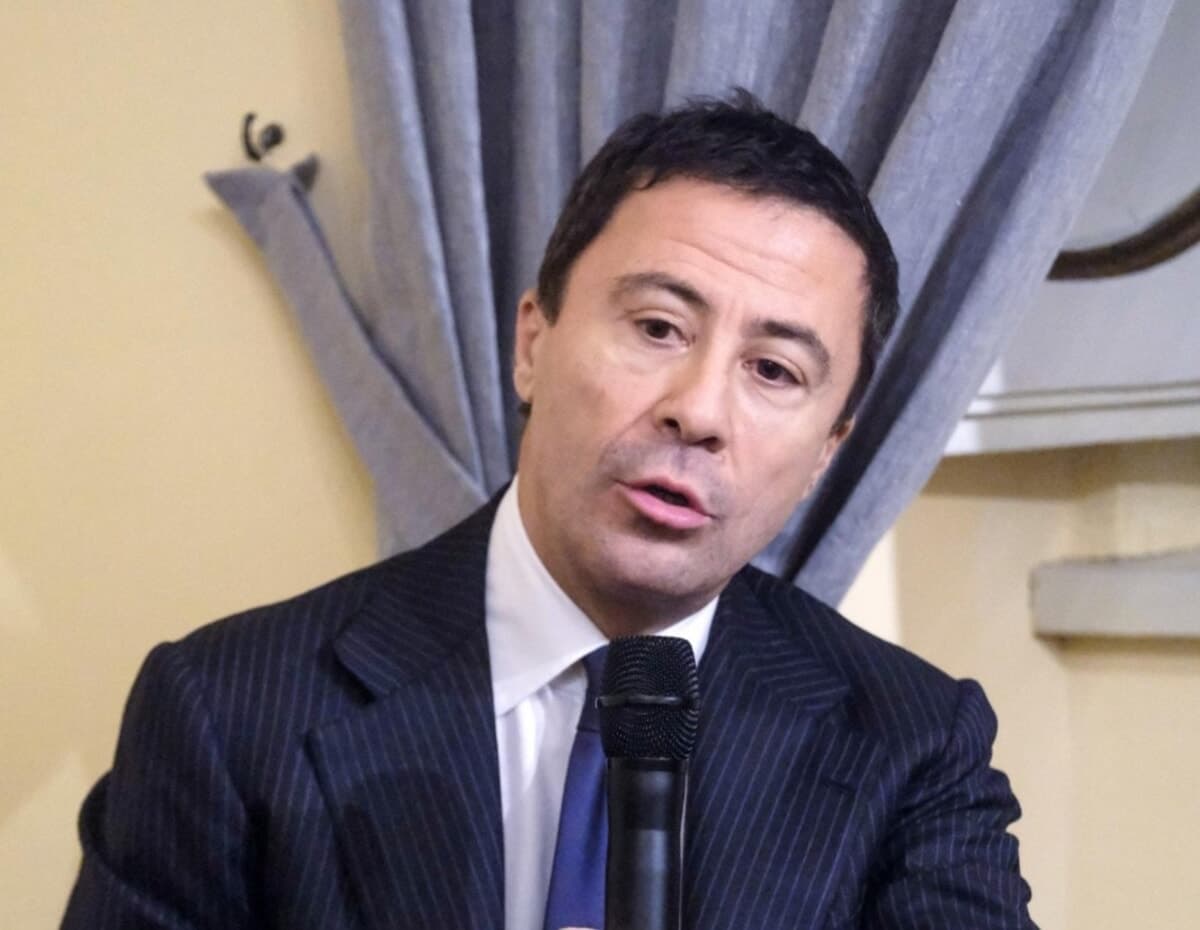 Rocca si affida a Italo Bocchino, sarà consigliere per la comunicazione del presidente