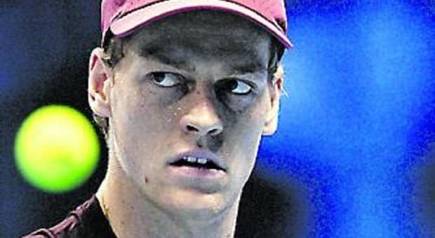  Jannik Sinner, perché è meglio saltare la Davis: tre (buone) ragioni, dal ginocchio a Zverev 