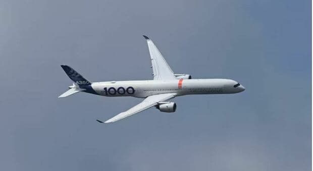  «Il giro del mondo in 24 ore» Il volo da record dell'Airbus A350, un giorno nei cieli dall'Australia alla Francia 