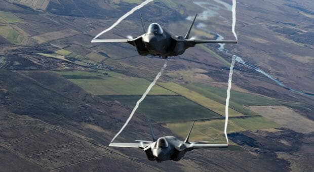  Cosa sappiamo sul drone abbattuto dai caccia italiani in Lituania: l'allarme, il decollo in modalità scramble e l'ipotesi Shahed 