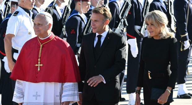  Papa Leone XIV scuote la Francia: «Che cosa significa essere umani?». Dall?IA al fine vita, i limiti del progresso 