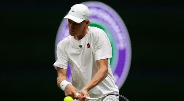  Sinner, quando gioca? Orario e dove vedere (in tv e streaming) l'esordio a Wimbledon con Kecmanovic 