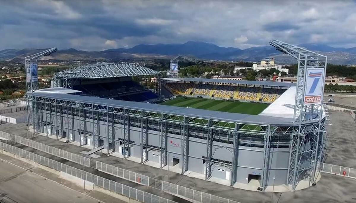 Frosinone, stadio Benito Stirpe: divieti di sosta e viabilità per le partite 2026/2027