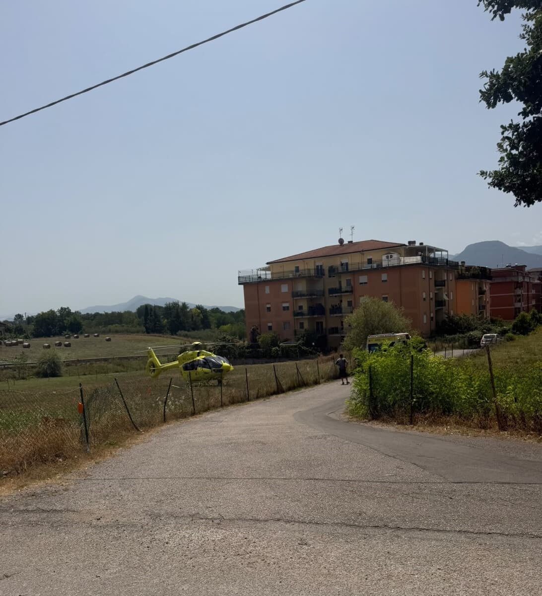 Operaio precipita da tre metri nel cantiere dell’Istituto Tecnico Industriale di Pontecorvo: è grave