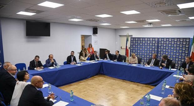  Fdi sulla legge elettorale: «Avanti con le preferenze». C?è la norma anti-Vannacci 