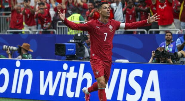  Cristiano Ronaldo nella storia, è il primo giocatore a segnare in sei edizioni dei Mondiali: migliorato il suo record (già battuto in Qatar) 