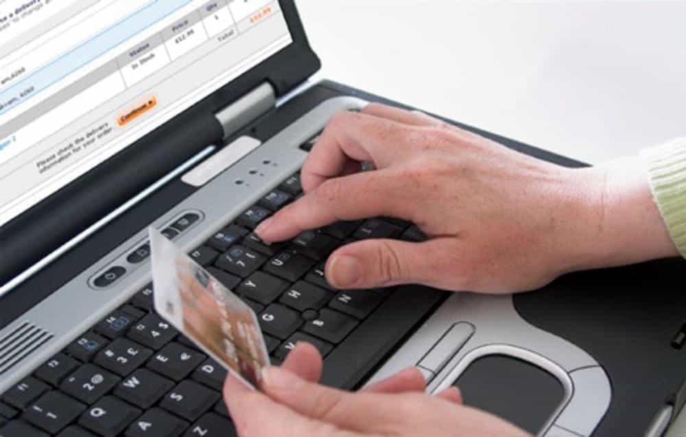 Denunce online, il nuovo servizio della Polizia arriva anche a Frosinone: da oggi si può fare tutto dal web