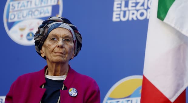  Emma Bonino esce dalla terapia intensiva: trasferita in una struttura privata. «La situazione resta delicata» 