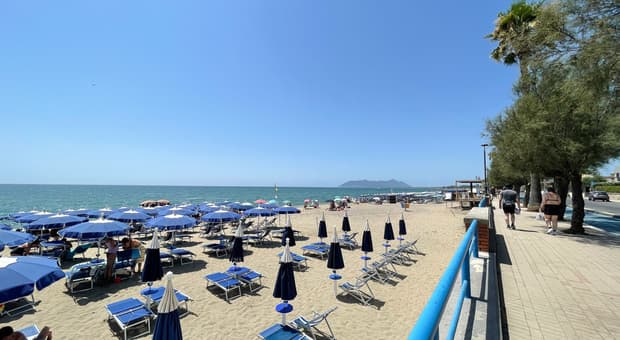  Terracina, snorkeling e catamarani. «Un mare tutto da vivere» 