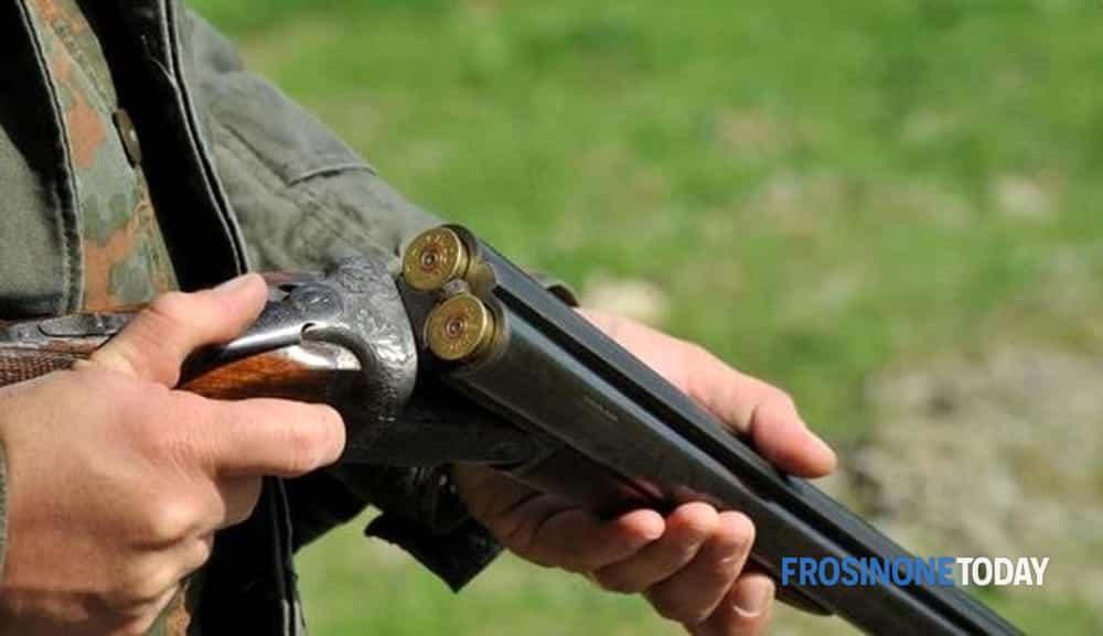 Ferito a un occhio, cacciatore trasferito al San Camillo