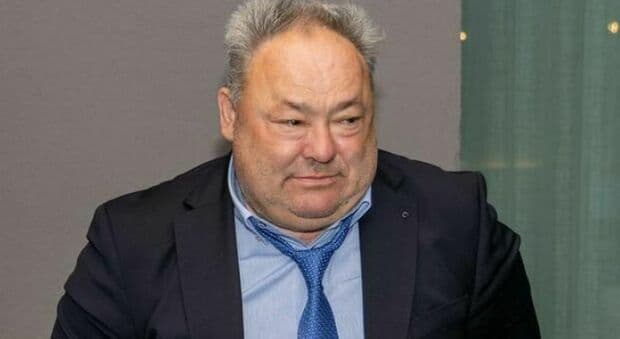  Bruno Barbieri festeggia la pensione, poi muore a 58 anni d?infarto: volontario e alpino, una vita per il paese 